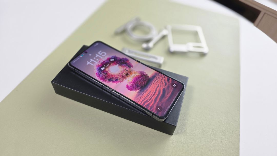 Z플립5 512GB 새 상품 같은 제품, 케이스포함가 이미지