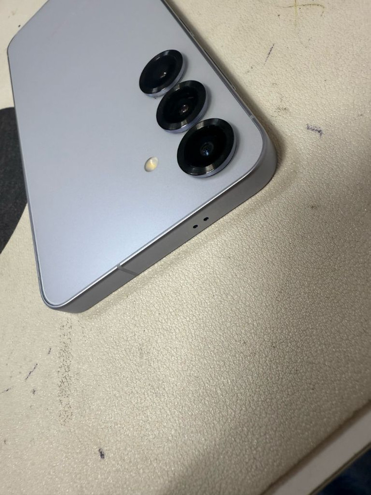 갤럭시S25 sss급 보증기간 많이 남아잇어요 이미지