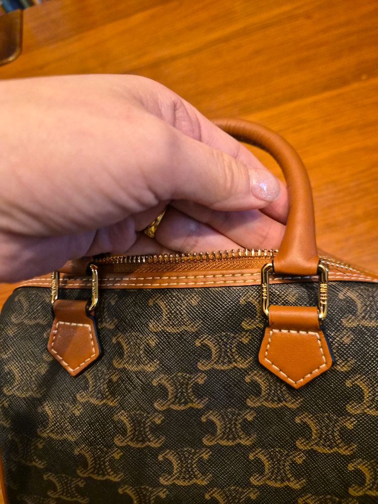 셀린느 보스턴 가방 이미지