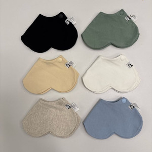 코니 턱받이 이미지