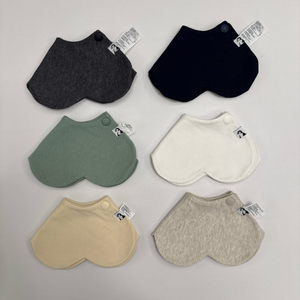 코니 턱받이 이미지