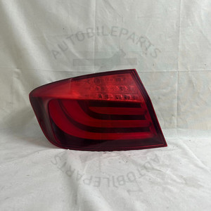 [중고] BMW 5시리즈 F10 전기형 운전석 후미등 이미지