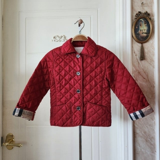 새상품급. (5y) 버버리칠드런 퀼팅 누빔 자켓 / 키즈 몽클레어 구찌 펜디 셀린느 디올 이미지