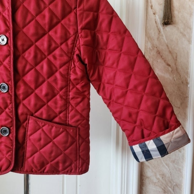 새상품급. (5y) 버버리칠드런 퀼팅 누빔 자켓 / 키즈 몽클레어 구찌 펜디 셀린느 디올 이미지