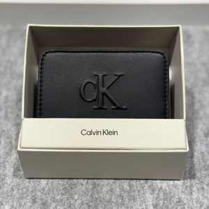 새상품 캘빈클라인 반지갑 무료배송 이미지