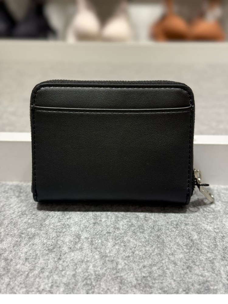 새상품 캘빈클라인 반지갑 무료배송 이미지