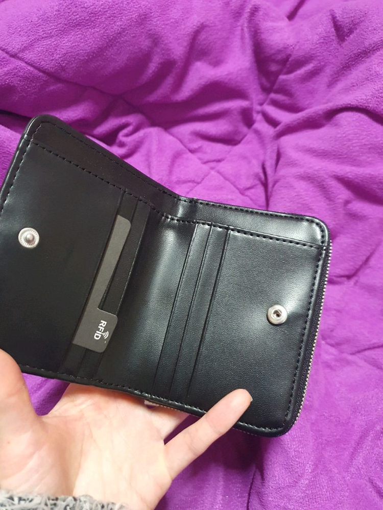 새상품 캘빈클라인 반지갑 무료배송 이미지