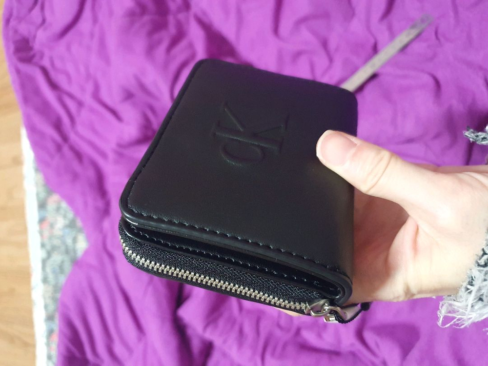 새상품 캘빈클라인 반지갑 무료배송 이미지