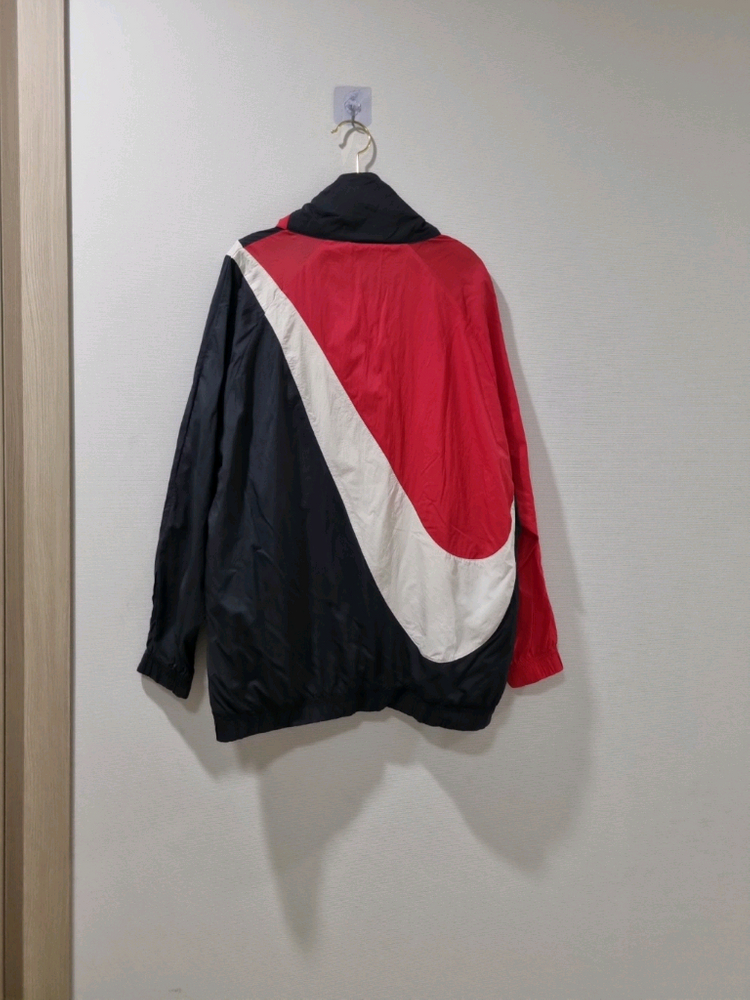 나이키 빅스우시 우븐 바람막이 자켓 이미지