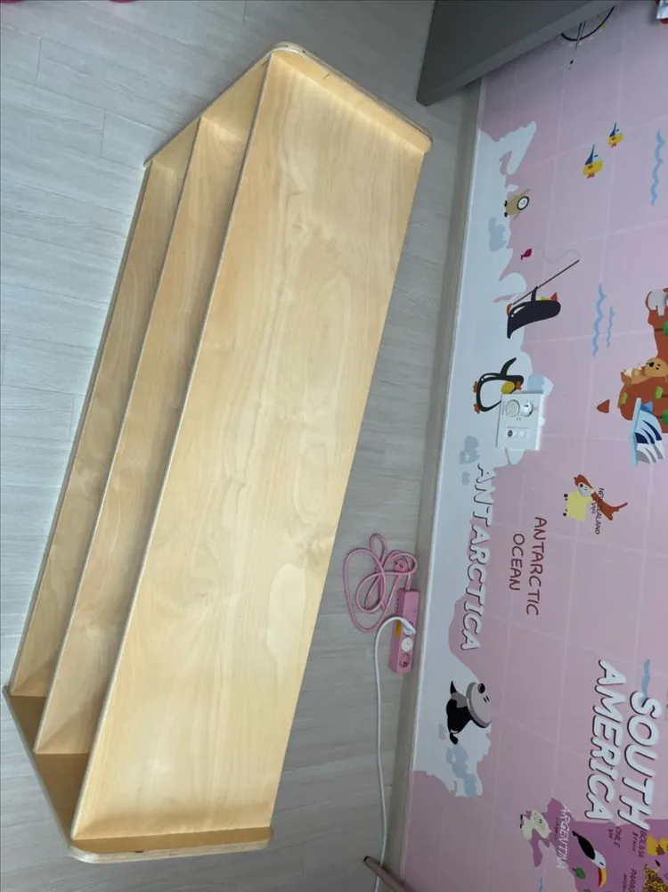 낮은 교구장 이미지