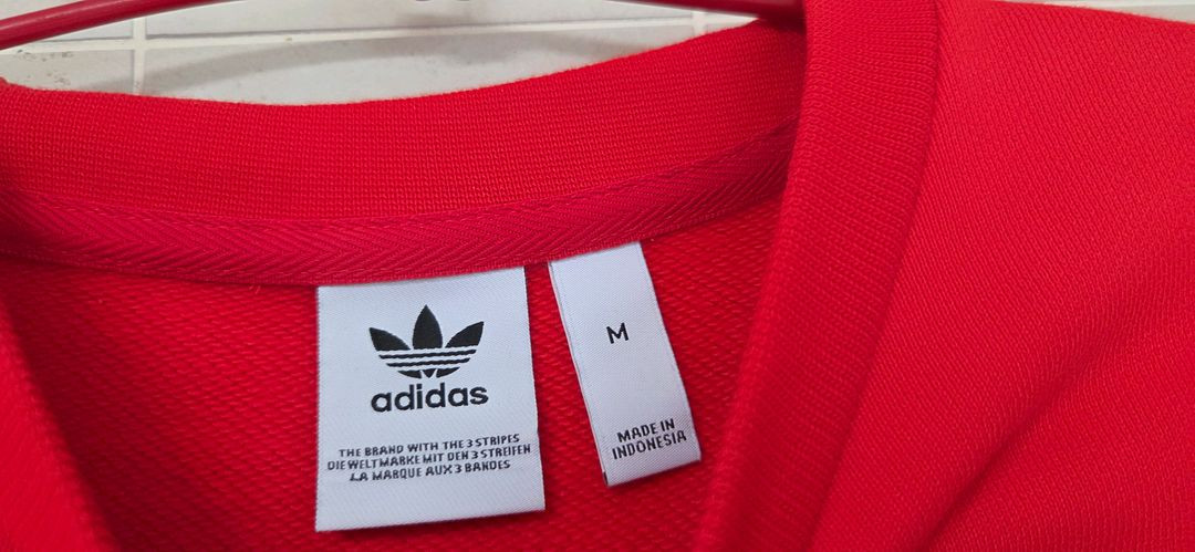 아디다스 여성 맨투맨, 스커트 M사이즈 이미지