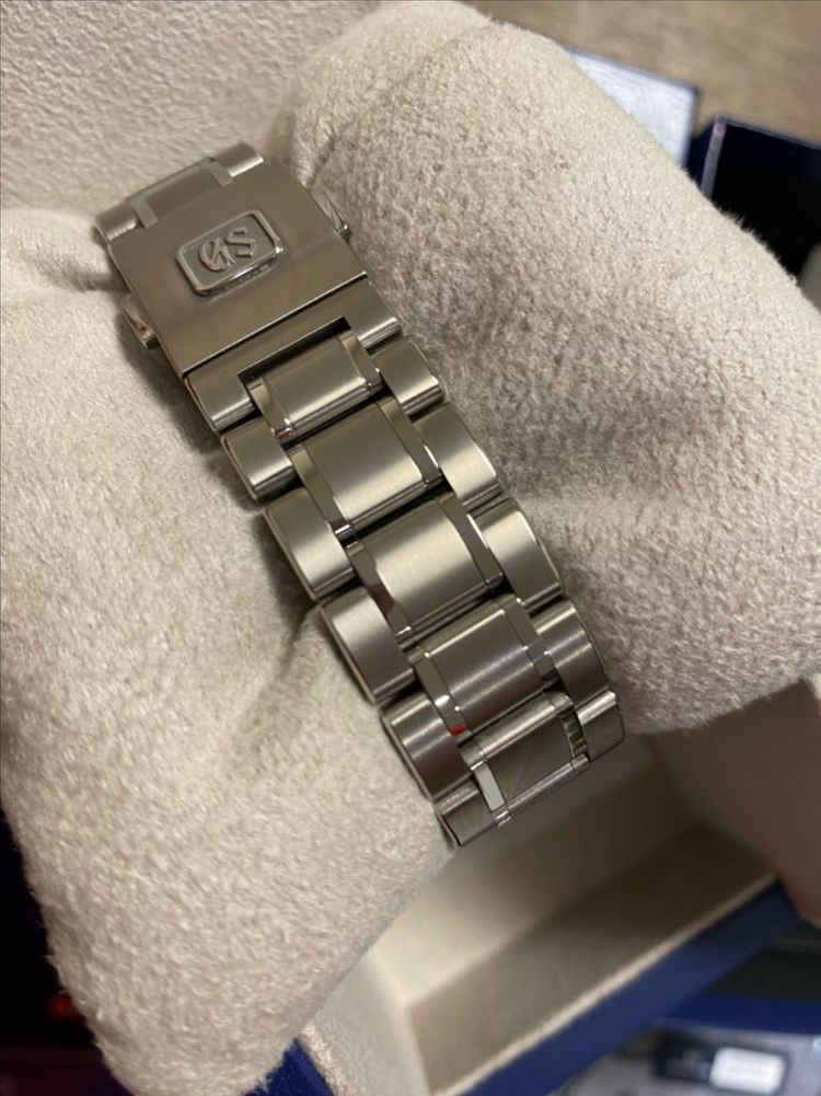 그랜드세이코 눈송이 이미지