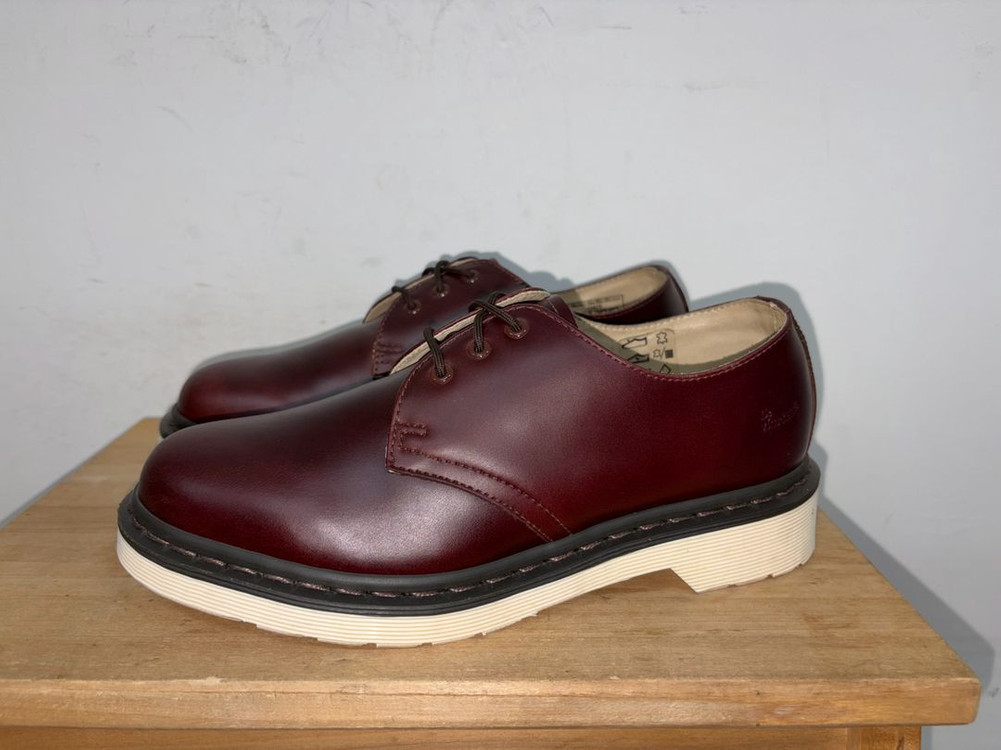 닥터마틴 여성 로퍼 240 이미지