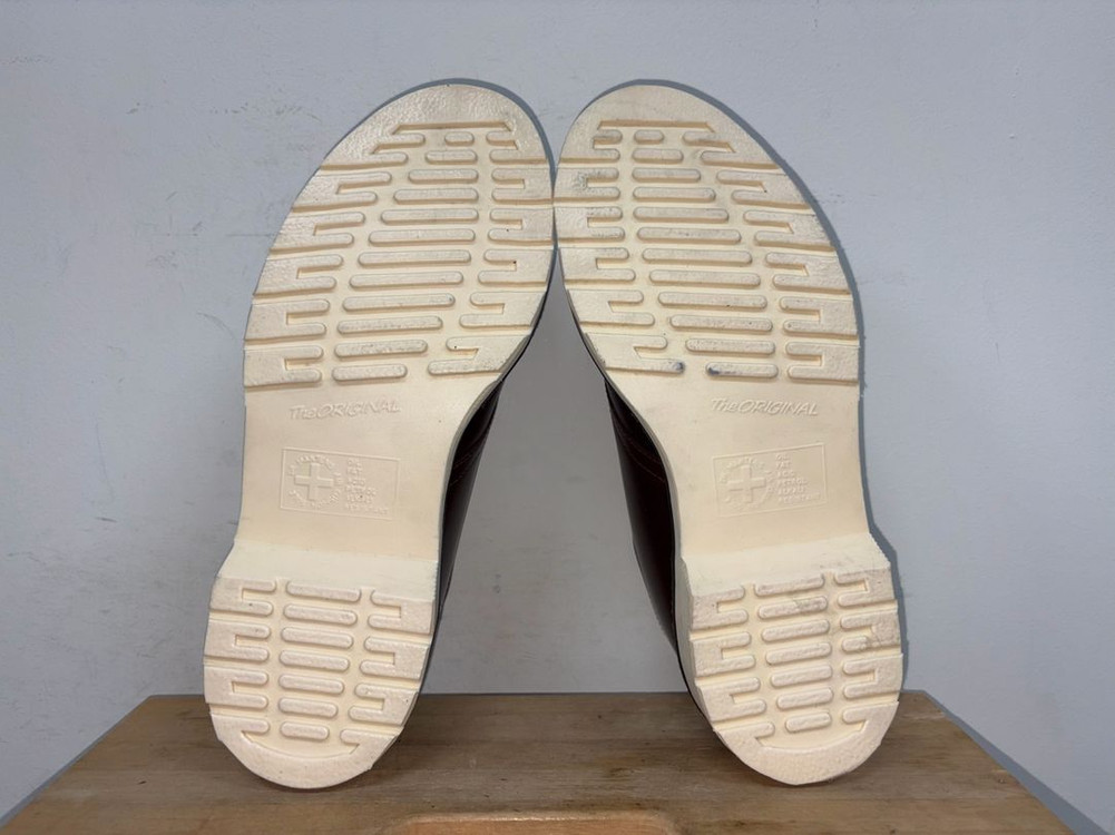 닥터마틴 여성 로퍼 240 이미지