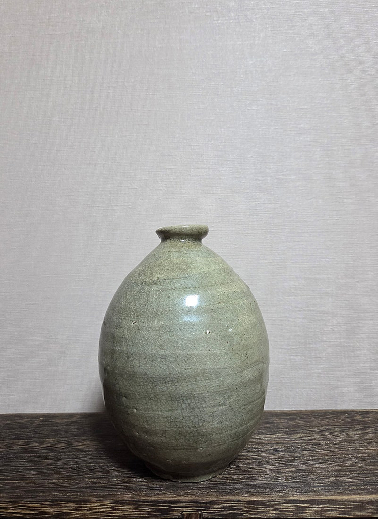 고미술품 고려시대 초기 고려청자 도쿠리병 이미지