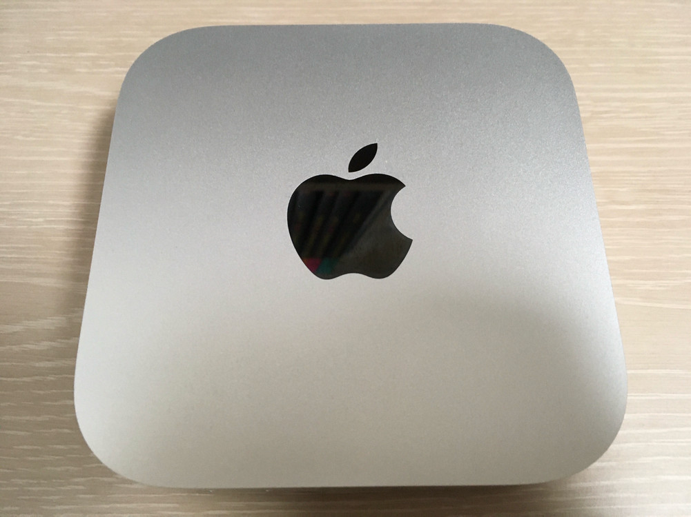 맥미니 m4 램16 룸512 이미지