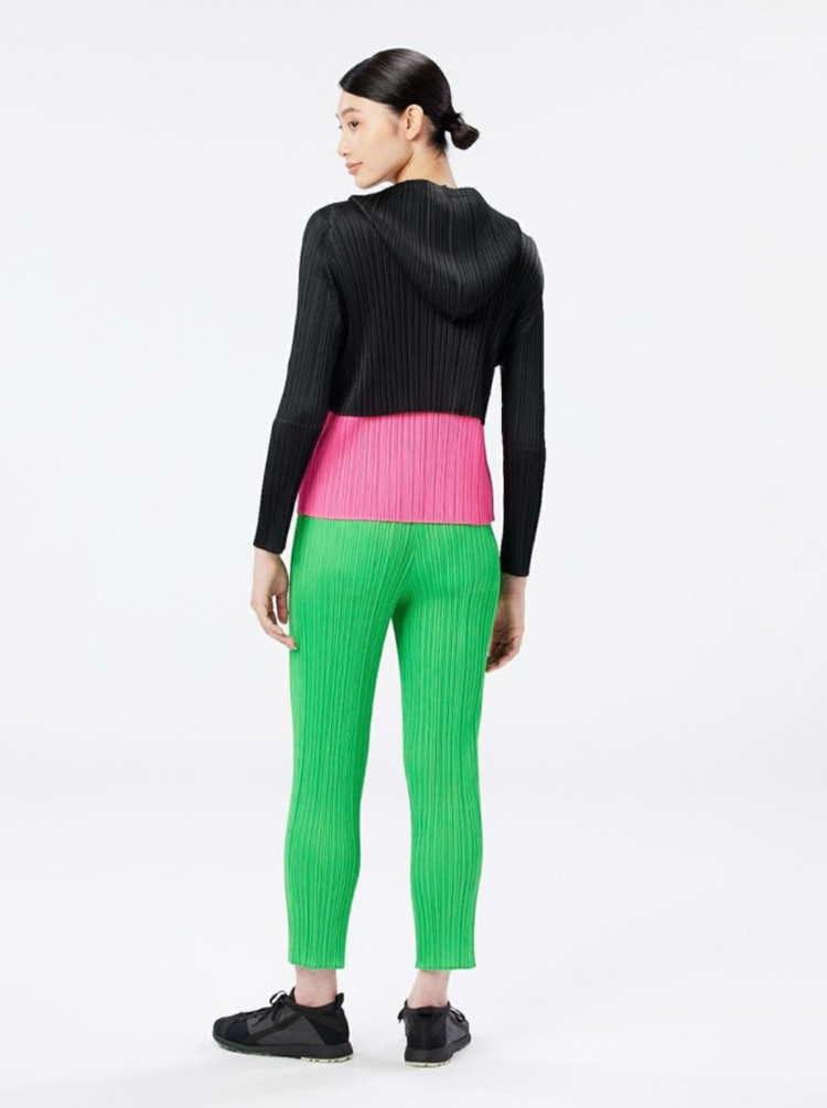 플리츠플리즈 4월 먼슬리 후드 크롭탑 이미지