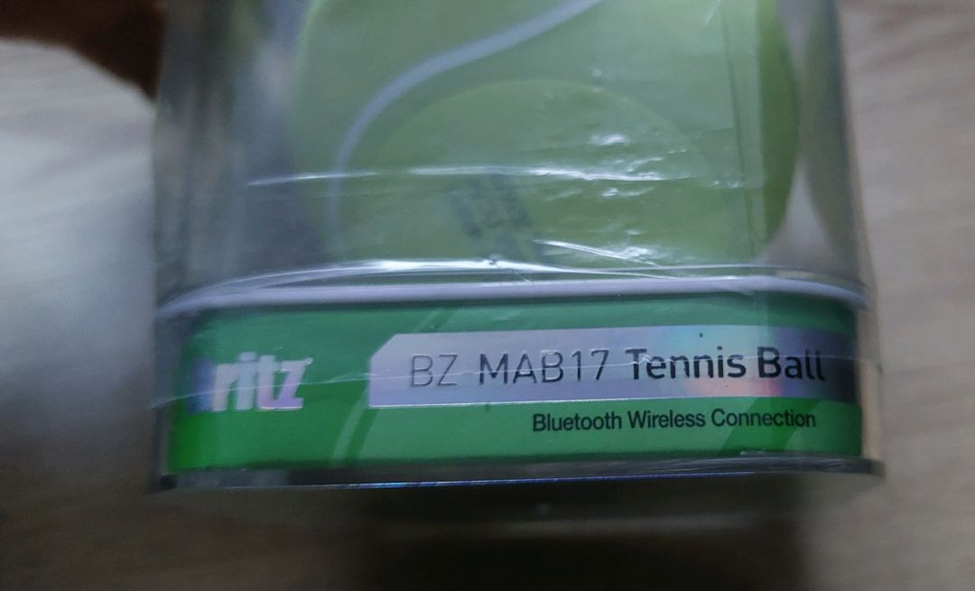 Britz 블루투스 스피커 2종 (풋볼, 테니스볼) 미사용 새제품 이미지