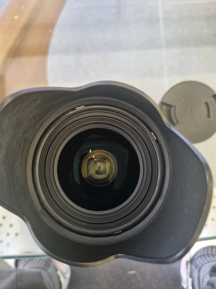 시그마 18-35mm F1.8 EF마운트 + RF어댑터 이미지