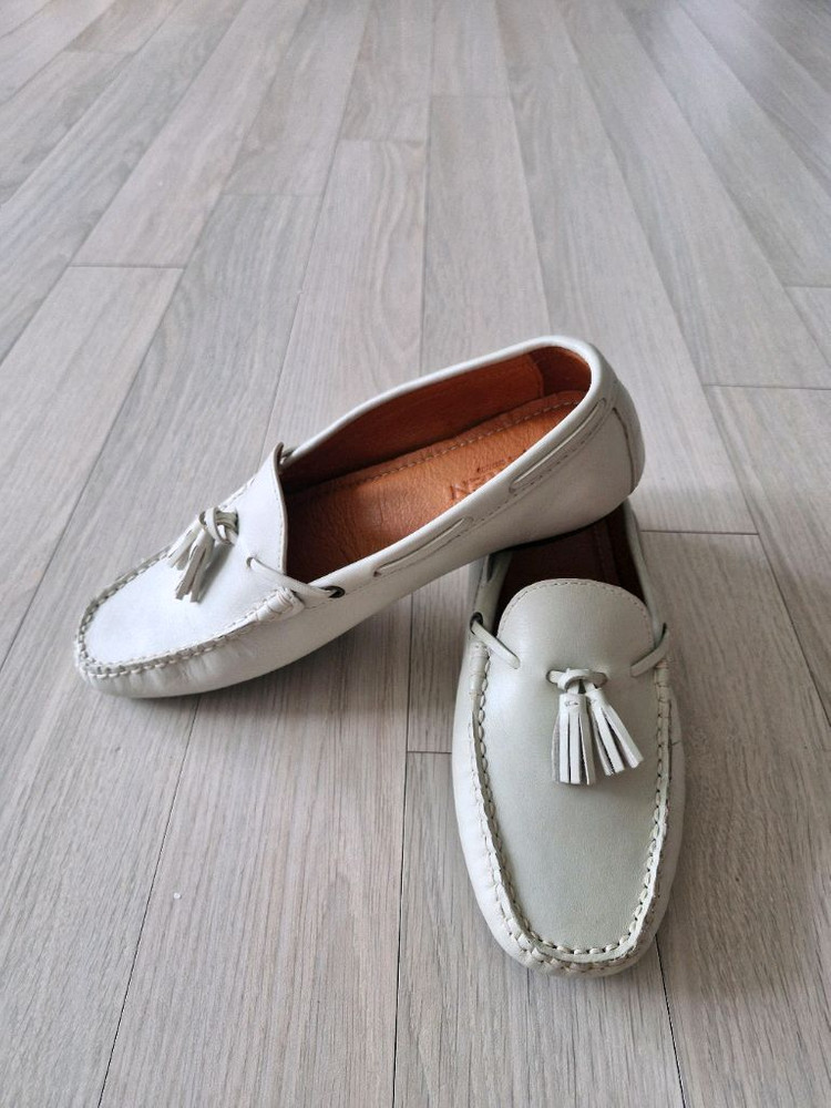 쿠에른 베른린 로퍼 새상품 240 이미지