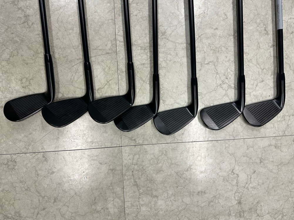 타이틀리스트 3세대 T100 블랙 한정판 아이언(아퀴네트코리아정품 2025년) 이미지