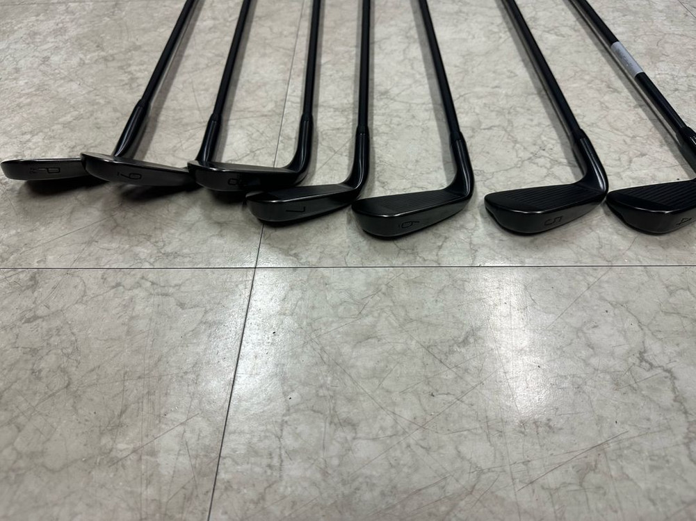 타이틀리스트 3세대 T100 블랙 한정판 아이언(아퀴네트코리아정품 2025년) 이미지