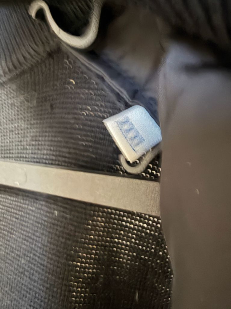 몽클레어 남성 니트패딩 가디건 검정 XXL XXXL 정품 이미지