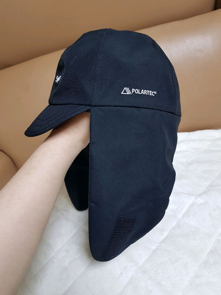 슈프림 고어텍스 이어플랩 캡 모자 블랙 23FW 이미지