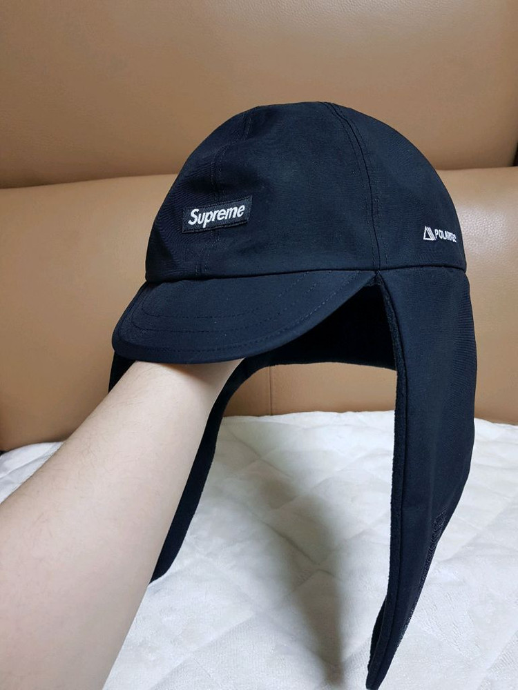 슈프림 고어텍스 이어플랩 캡 모자 블랙 23FW 이미지