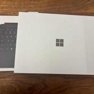 서피스 프로 12 풀박스 이미지
