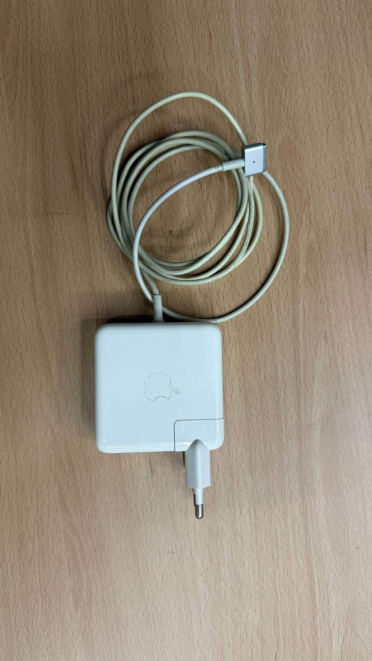 맥북 프로 13인치 (2015 / i5 2.9GHz / 8GB / 512GB) 이미지