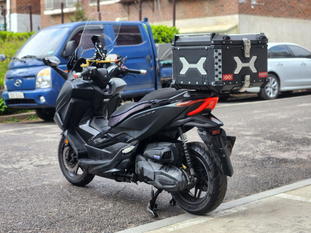 24년식/포르자/350cc/배달세팅/카울상태굿/주행컨디션최강매물팝니다 이미지