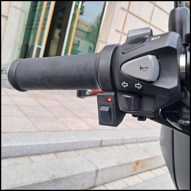 혼다 PCX125 21년식 판매 / 6.9만km / 옵션 다수 / 배달세팅 이미지