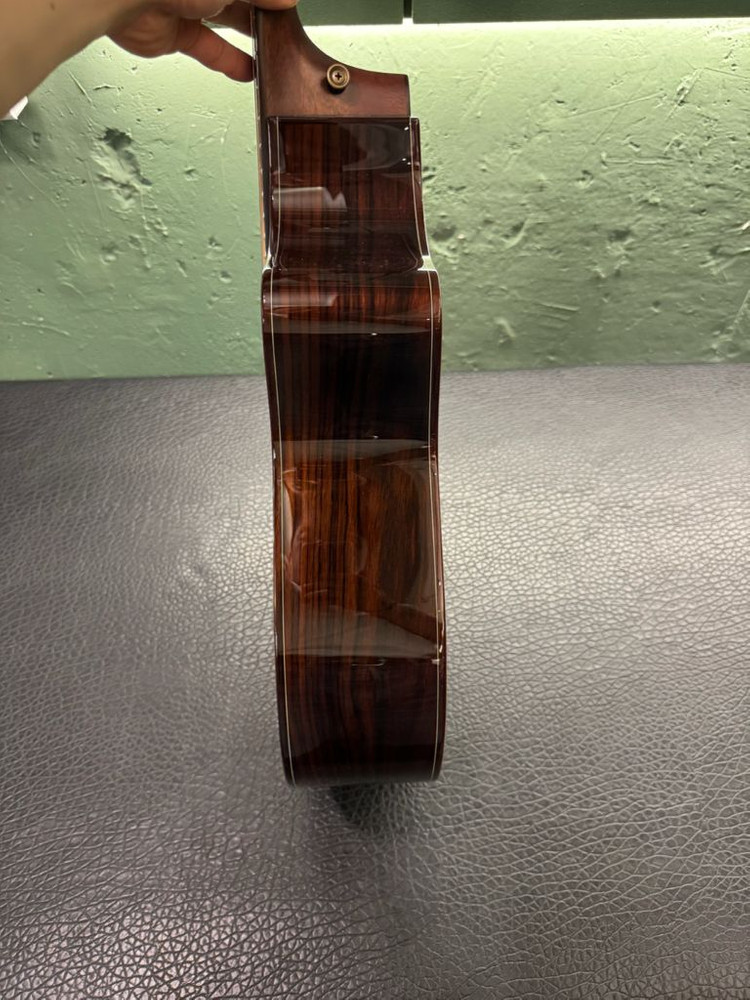 크래프터 플래티넘 프리미엄 이미지