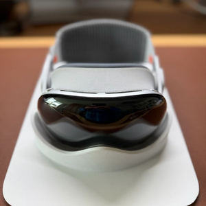 [대전/분당] 애플 비전프로 (Vision Pro) 512g 라이트실 21w 풀박스 이미지