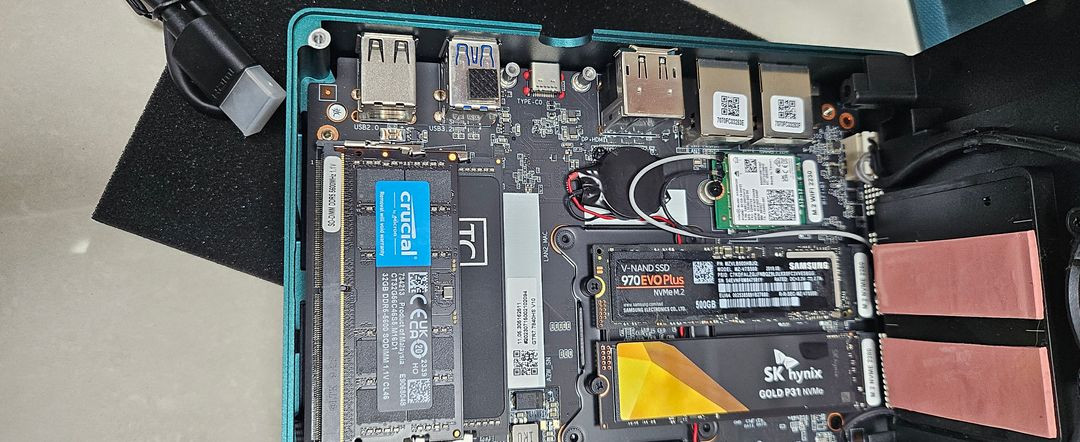 beelink gtr7, 1.5tb, 32gb x2 mini pc 풀 구성 판매합니다. 이미지