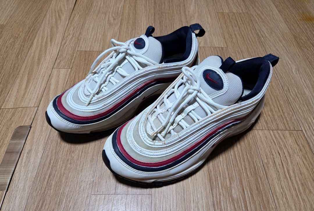 나이키 에어맥스97 운동화 이미지