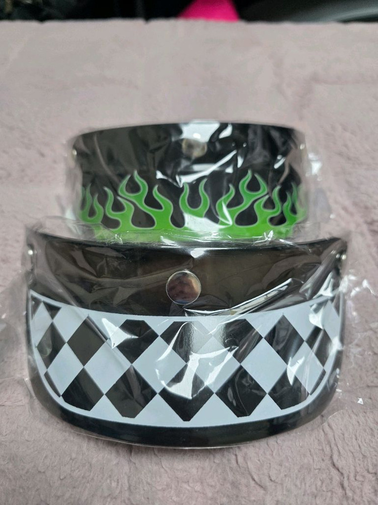 헬멧 커스텀 선바이저 새제품 팝니다 이미지