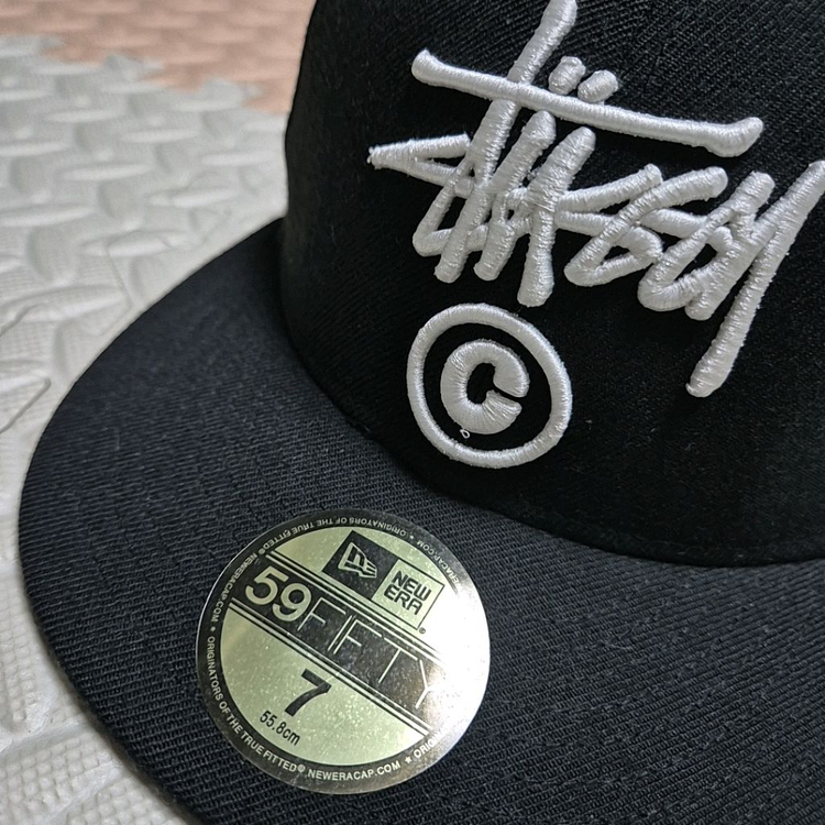 뉴에라x스투시 스냅백 미착용 이미지