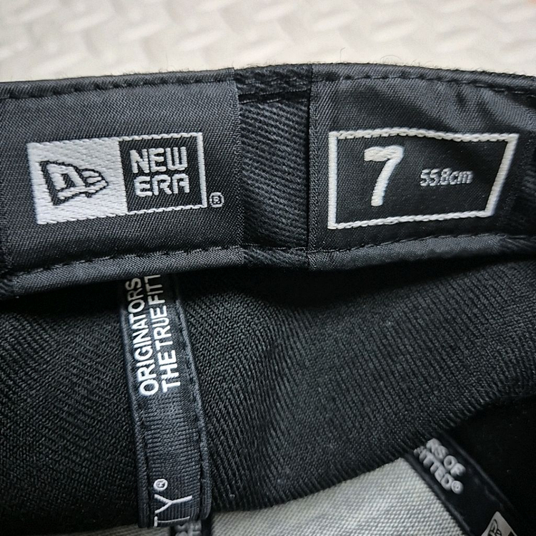 뉴에라x스투시 스냅백 미착용 이미지