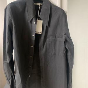 인사일런스 와이드 카라셔츠 미드나이트 컬러 s사이즈 판매 이미지