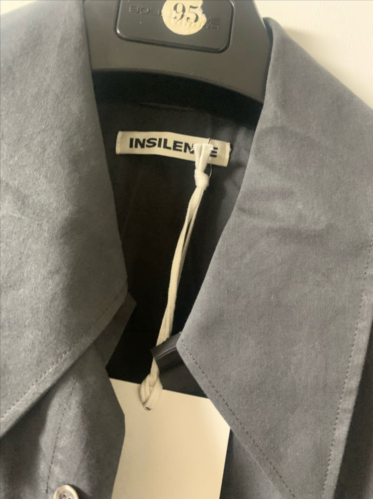 인사일런스 와이드 카라셔츠 미드나이트 컬러 s사이즈 판매 이미지