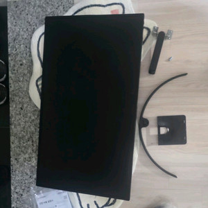 32인치 qhd 한성모니터 (울트론3278) 이미지