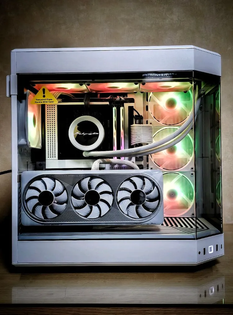 783d.4070s.nzxt화이트커스텀 본체 이미지