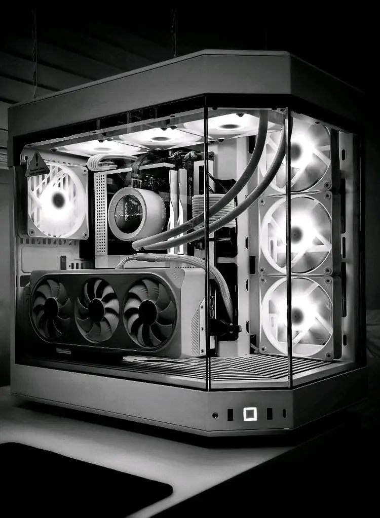 783d.4070s.nzxt화이트커스텀 본체 이미지