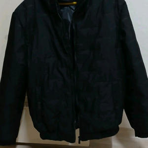 남성의류 블랙 경량 패딩 점퍼 이미지