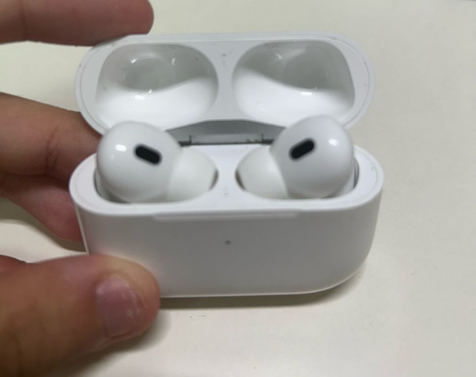 에어팟 프로2 이미지