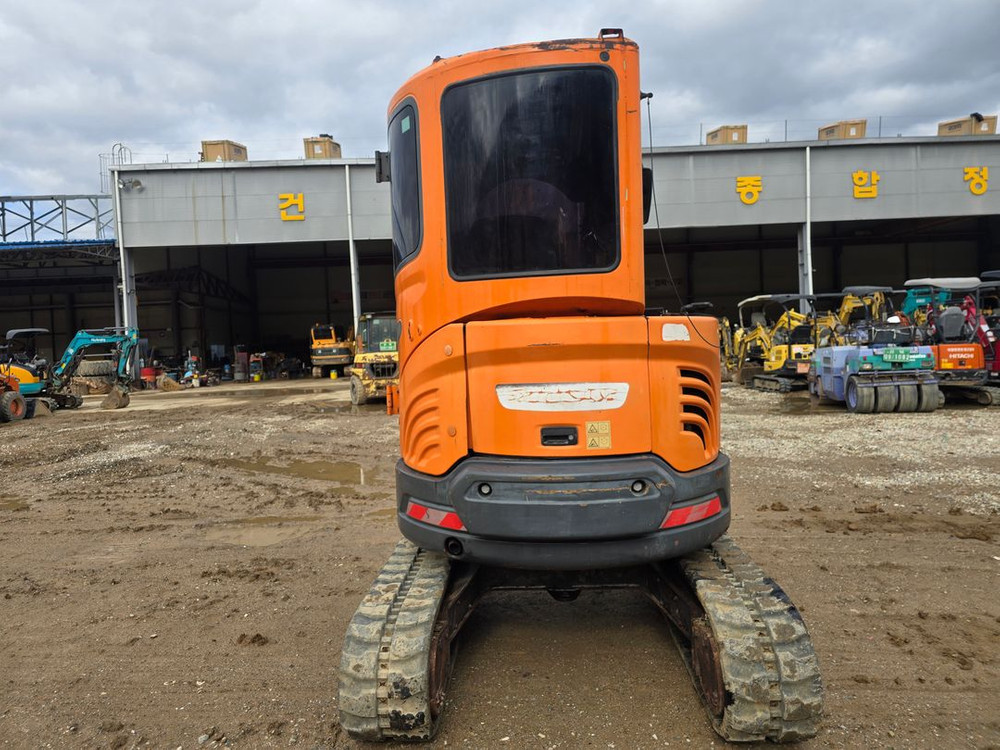 중고미니굴삭기 두산 DX30캐빈형 2013년식 고령위치 중고굴삭기매매 이미지