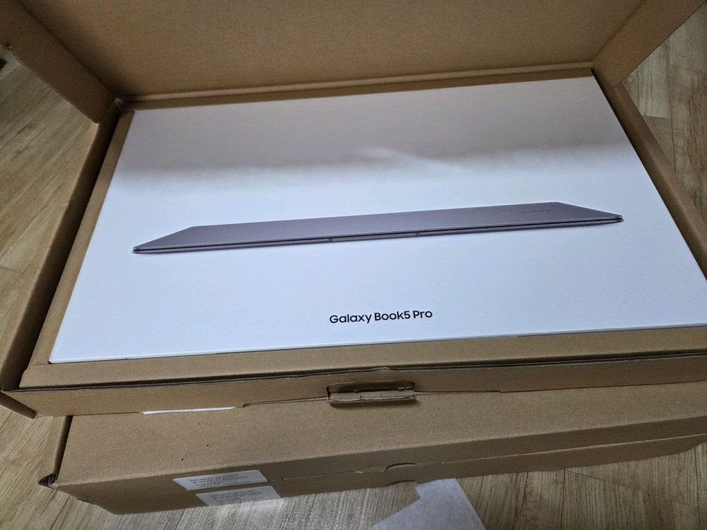 내용확인) 갤럭시 북5 프로 16인치 NT960XHA 노트북 이미지