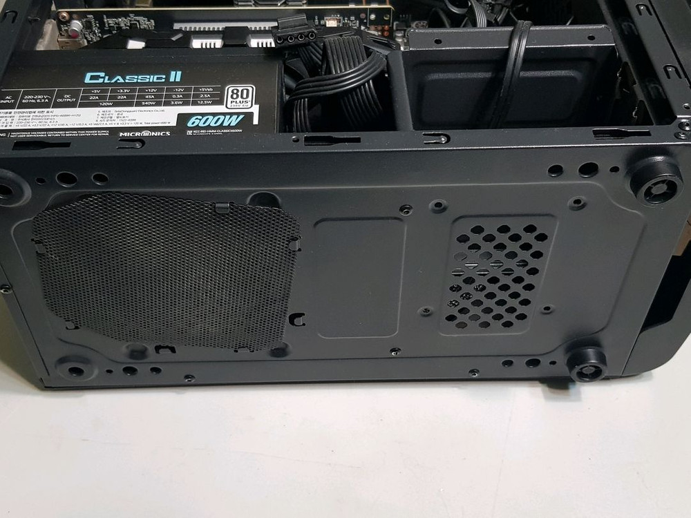 게이밍 컴퓨터 본체 i5-9600k,16gb , 이미지